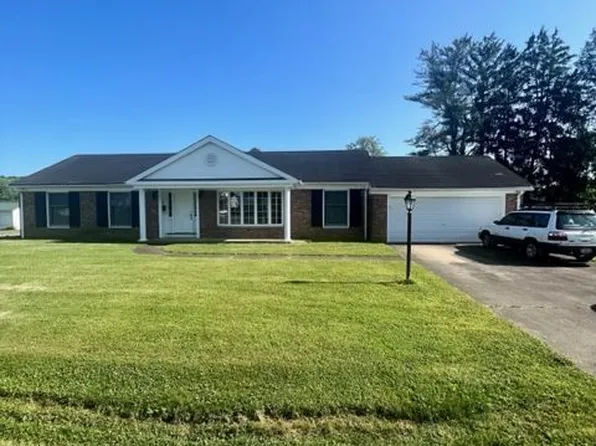 825 Park St, Middleport, OH 45760