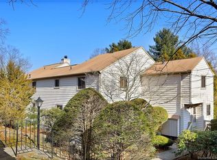6 Meeting House Rd UNIT D, Stratford, CT 06614