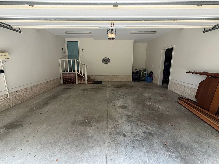 365 Major Wright Rd — Photo 4