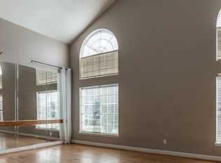 2601 Lazy Hollow Dr #AB-A215, Houston, TX 77063