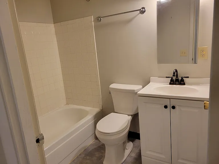 706 Balsley Ave #B — Photo 7