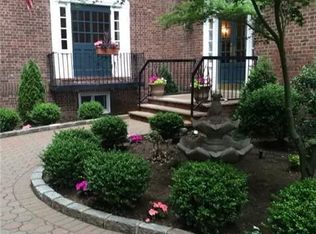 11007 73rd Rd APT 3F, Flushing, NY 11375