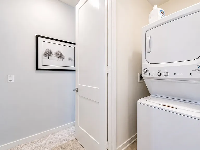 2262 Rose Garden Ct — Photo 8
