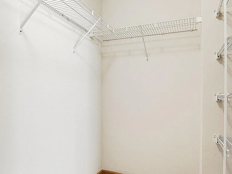 5040 Holly Ln N #3 — Photo 17