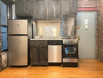 Rented by PocketBroker Inc