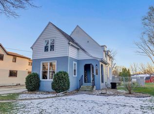 1224 McCormick St, Green Bay, WI 54301