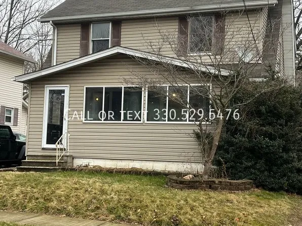 2061 SW 18th St, Akron, OH 44314