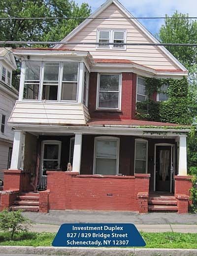 Curbside view