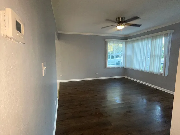 2515 Hermon Ave — Photo 6