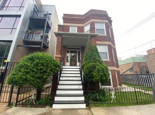 2347 W Lyndale St, Chicago, IL 60647