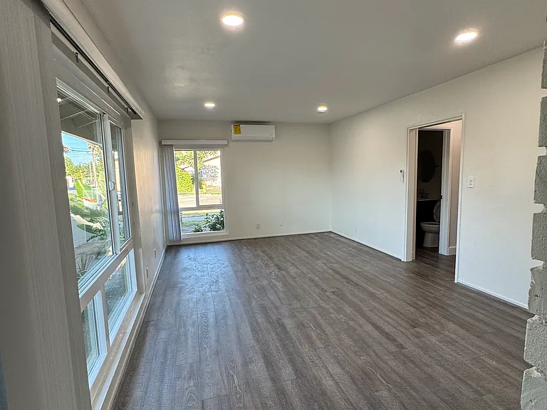 12741 Groveview St #C — Photo 11