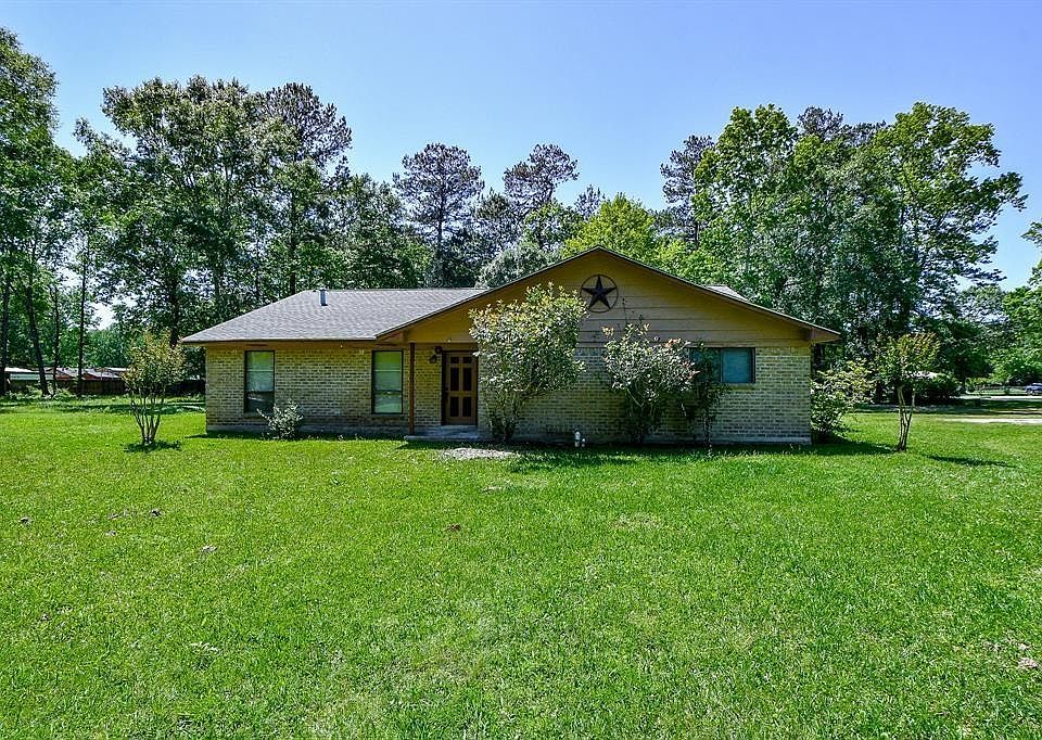 1st image of 23814 Oakwood