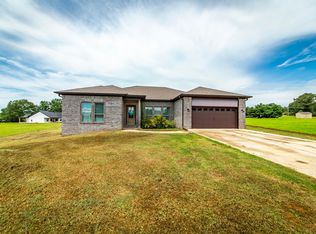 74 Bella Grace Dr, Lonoke, AR 72086