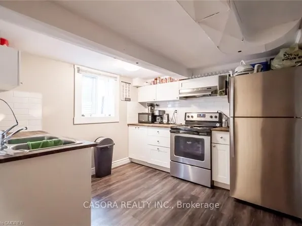 15 Delaware St #Basement, Saint Catharines, ON L2M 5L9