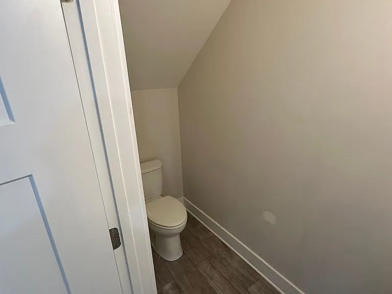 8492 Old Cleveland Pike — Photo 9