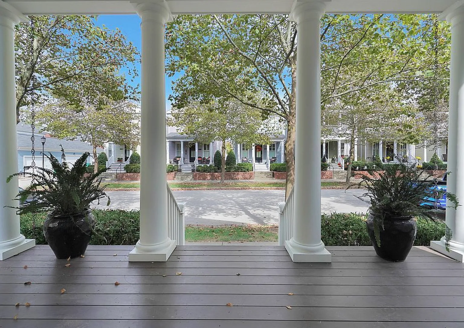 3 bed, 3.5 bath, 1799 sqft, $3,750 — Photo 3