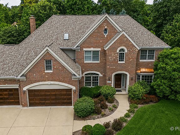 5th image of 1105 Thoroughbred Cir