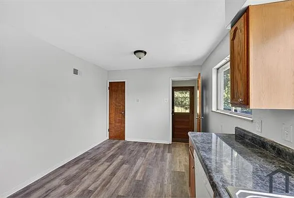 8930 Sides Ct — Photo 10