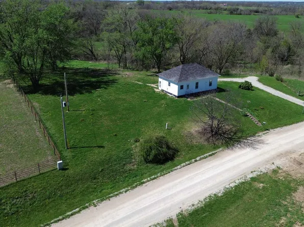 13667 Quail Ave, Bloomfield, IA 52537