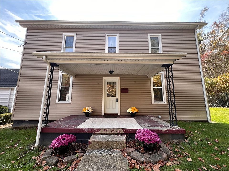 1st image of 917 Daniels St