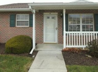 4 Mel Ron Ct, Carlisle, PA