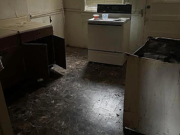 5th image of 4537 San Francisco Ave