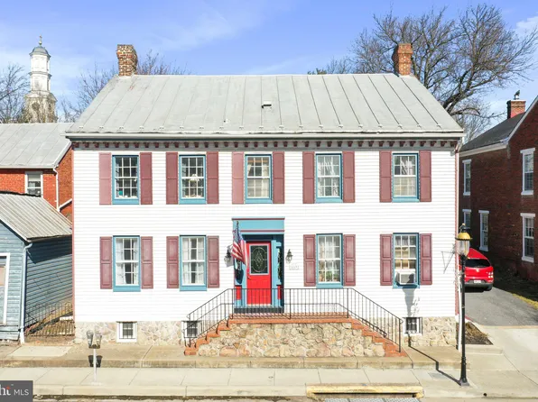 113 E Main St, Emmitsburg, MD 21727