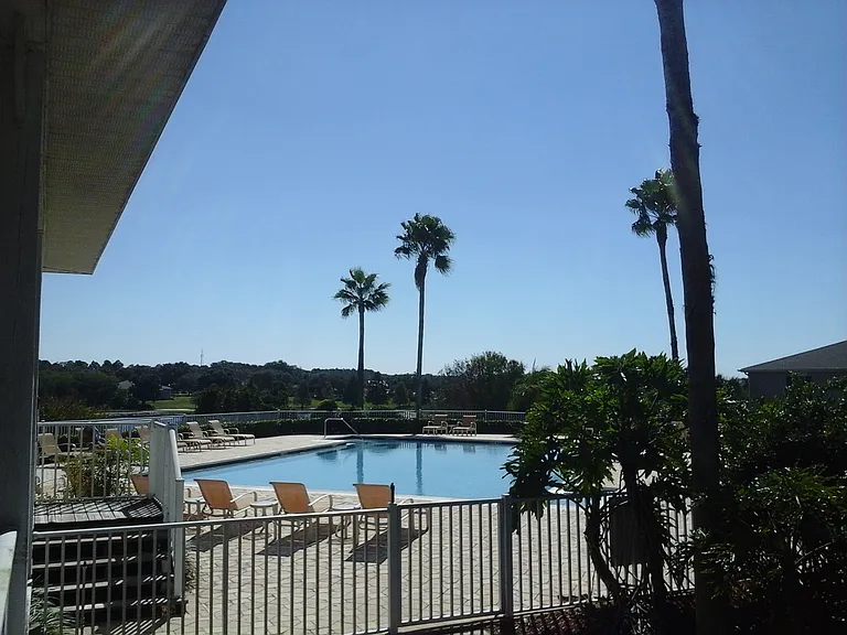 1004 Hemingway Cir — Photo 24