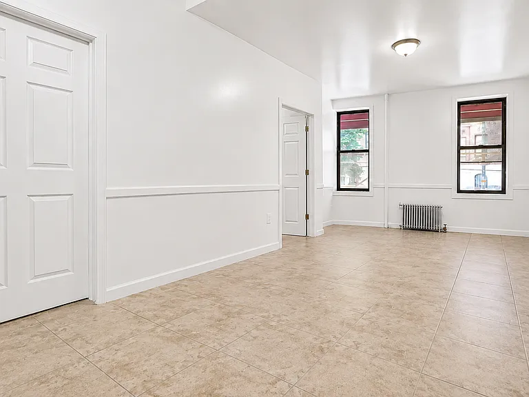652 W 163rd St #1A — Photo 2