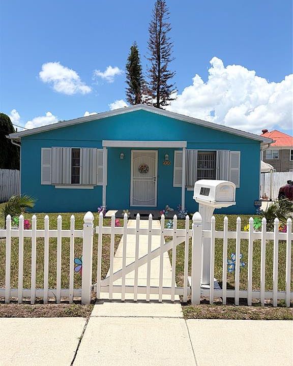 1st image of 918 BRACK STREET
