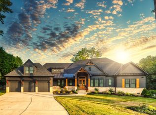 231 Wilson Lake Rd #23, Mooresville, NC 28117