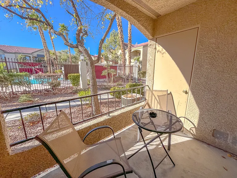 7885 W Flamingo Rd — Photo 3