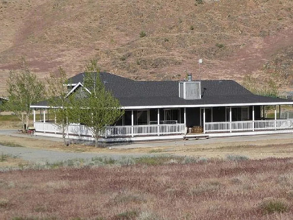 5305 Winnemucca Ranch Rd photo 1