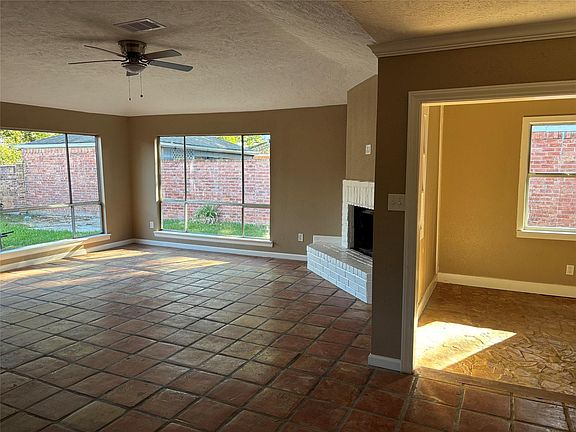 5th image of 12947 Newbrook Dr