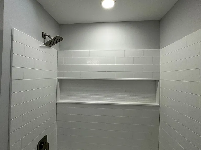 1102 Woodheights Ave — Photo 10