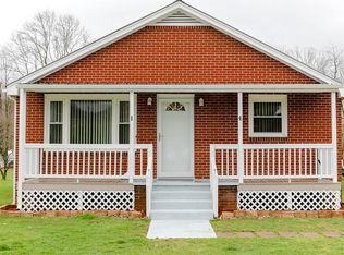 230 Cheshire Ln, Marion, VA 24354