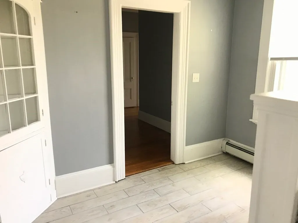 1 bed, 1.0 bath, 980 sqft, $1,950 — Photo 4
