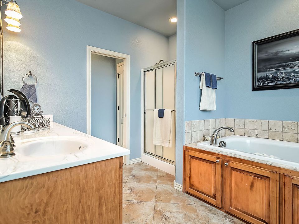 2nd image of 635 Madison #7145