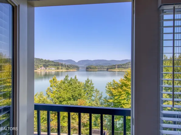 221 Sandpiper Ln, Bean Station, TN 37708