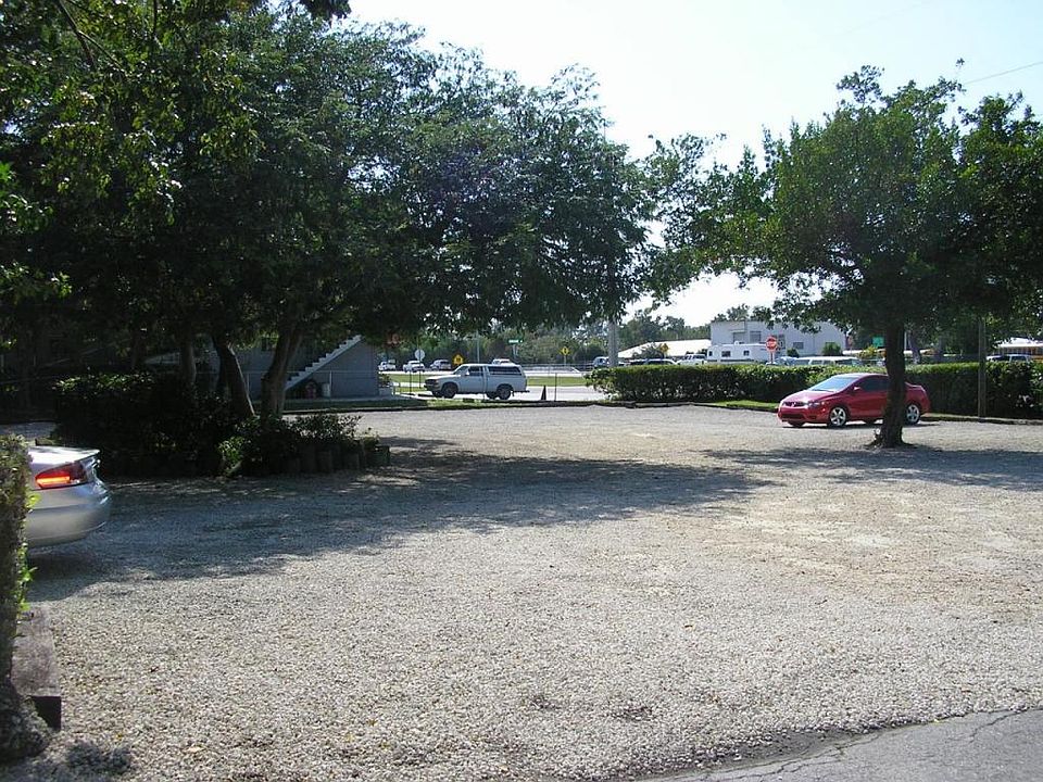 2nd image of 90130 Old Hwy