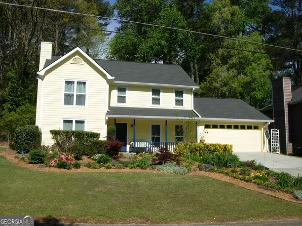 6697 Gunstock Ln, Tucker, GA 30084