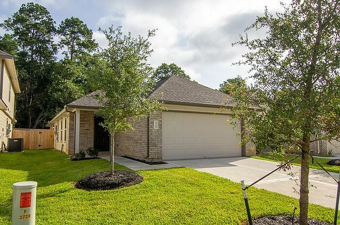 2nd image of 2728 Madison Ct