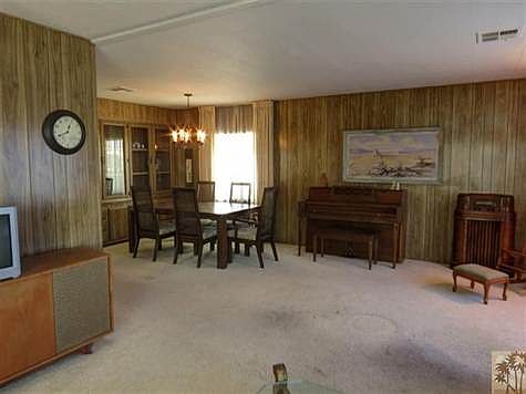 Dining area with easy access to the kitchen