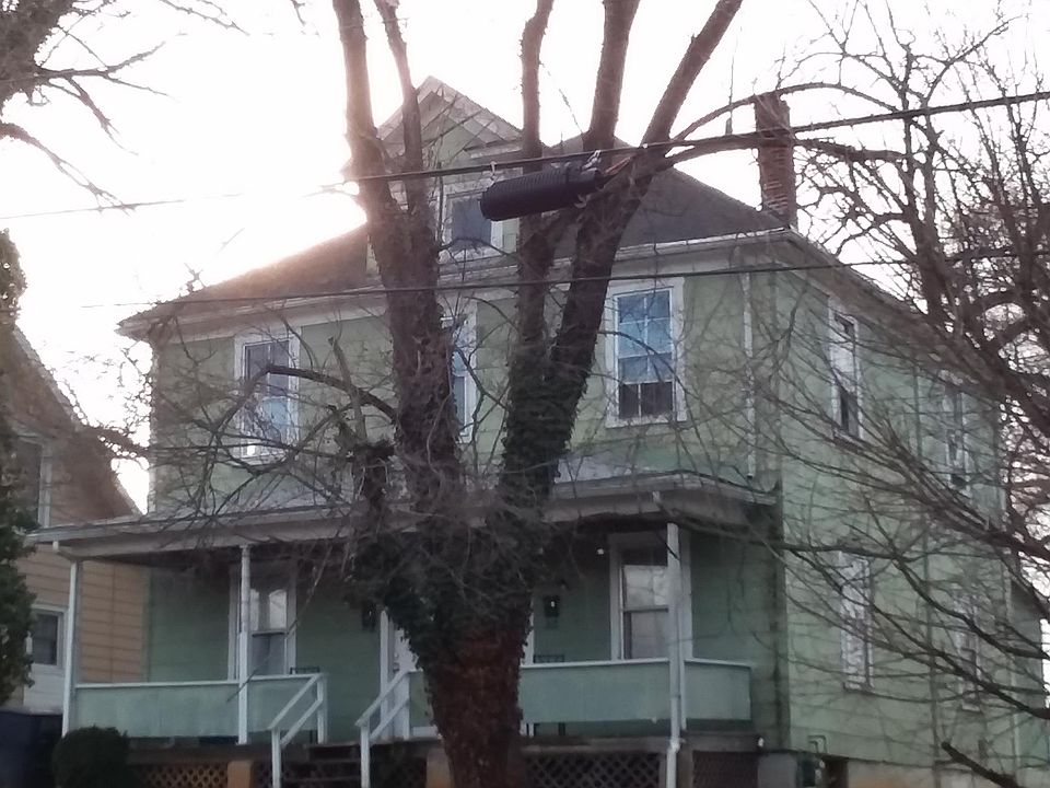 1st image of 1114 Lafayette Blvd NW #1