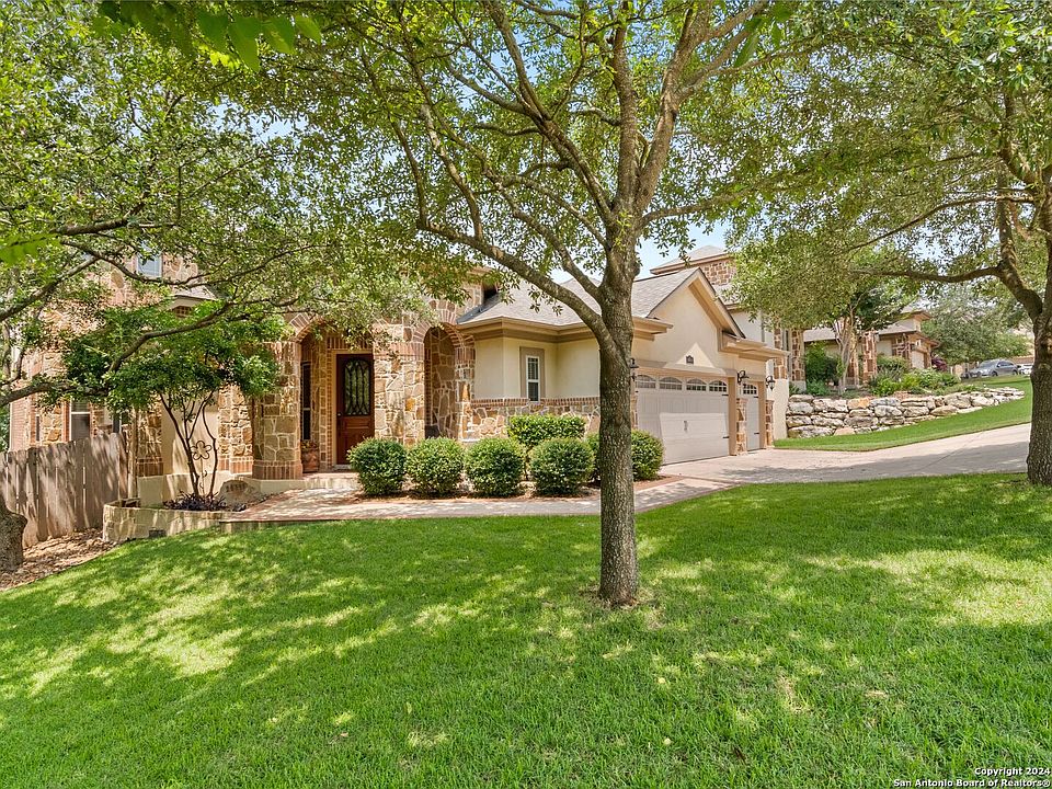 1st image of 28111 VINE CLIFF