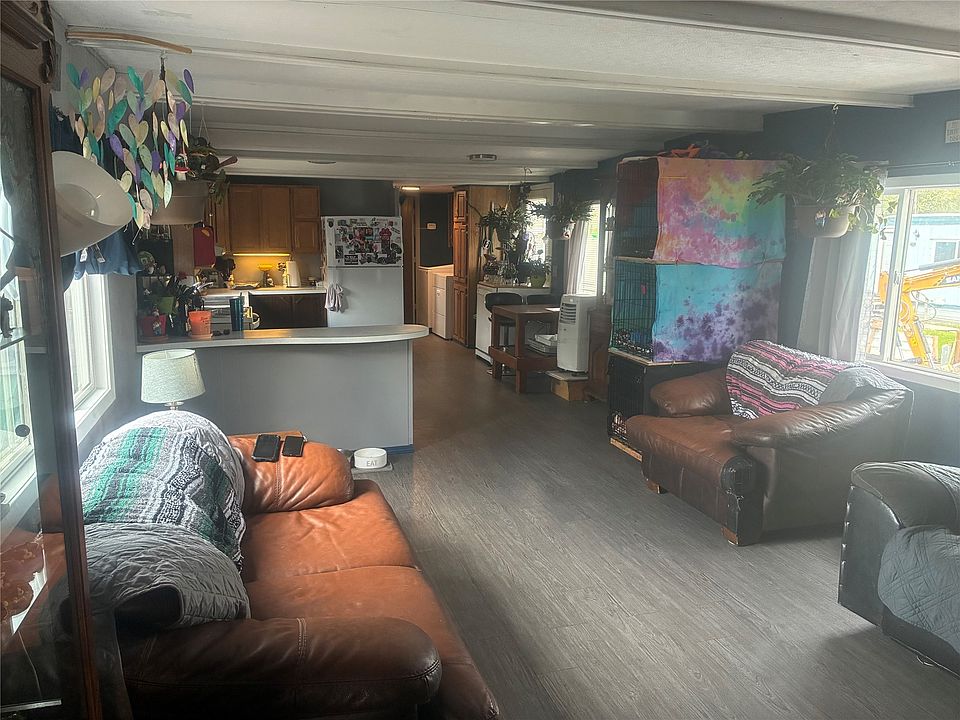 2nd image of 6370 Mantal Way