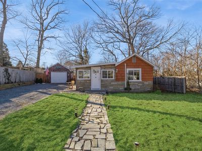 8 Queen Road, Rocky Point, NY, 11778