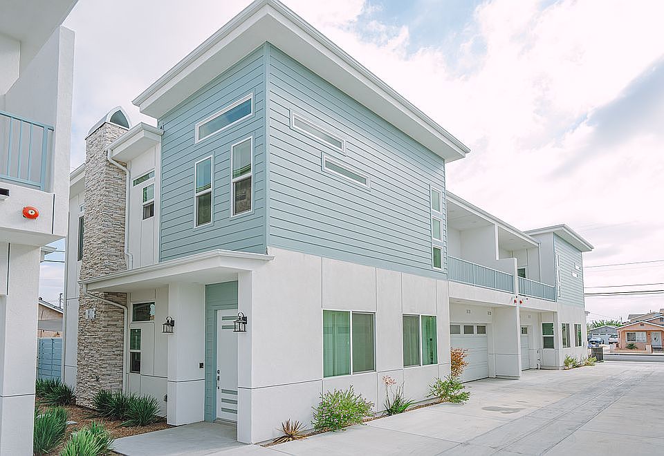 1st image of 21915 Dolores St #14