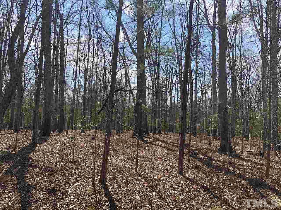 1st image of 70 Hoover Hill Ln