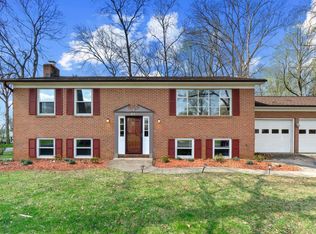 21 Captain Baird Ct, Charles Town, WV 25414